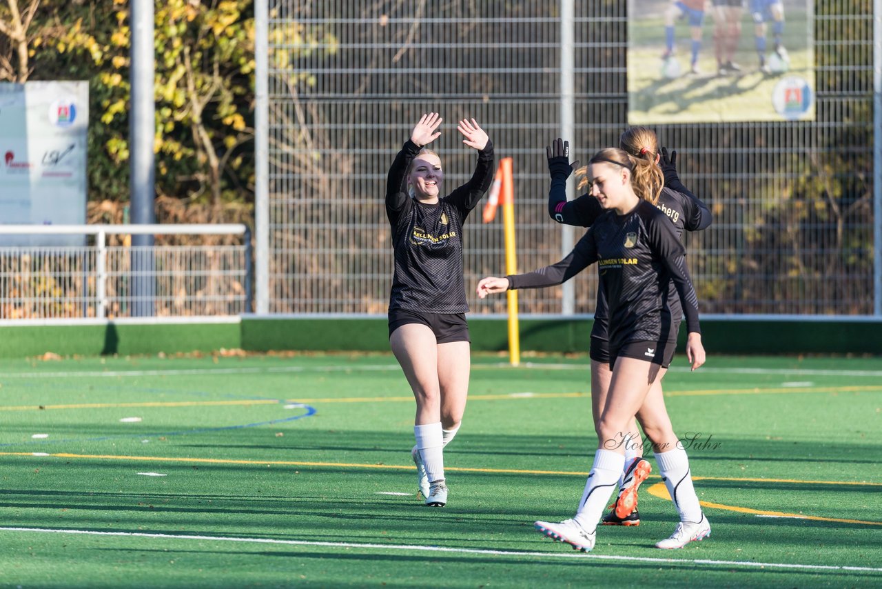 Bild 301 - wBJ VfL Pinneberg2 - Eimsbuttler TV 3 : Ergebnis: 5:0